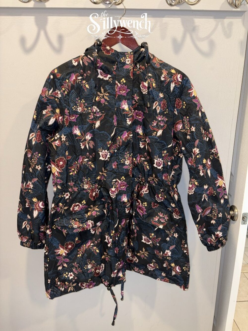 Vera Bradley Garden Dream Medium Packable Raincoat